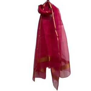 NWOT Pink & metallic gold brocade sheer scarf wrap shoulder cover up from India